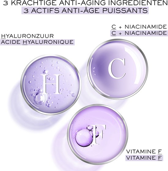 Drie ronde bakjes met paars serum. Met de letters H, C en F. Bovenin tekst: 3 KRACHTIGE ANTI-AGING INGREDIENTEN, HYALURONZUUR, C + NIACINAMIDE, VITAMINE F.