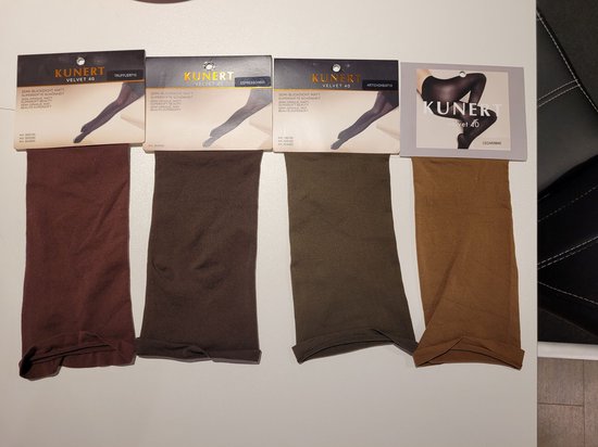 Quatre collants Kunert Velvet 40 dans les couleurs marron, brun foncé, vert et cèdre.