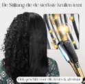 Femme aux cheveux crépus, partiellement coiffée en cheveux raides, avec un fer à lisser Sansbeauté et un gros plan sur des ions.