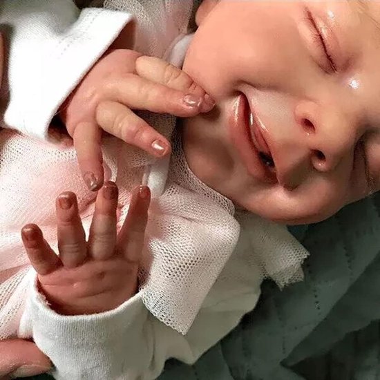 Visage de Reborn Baby Greta entièrement en silicone - par Ina Volprich