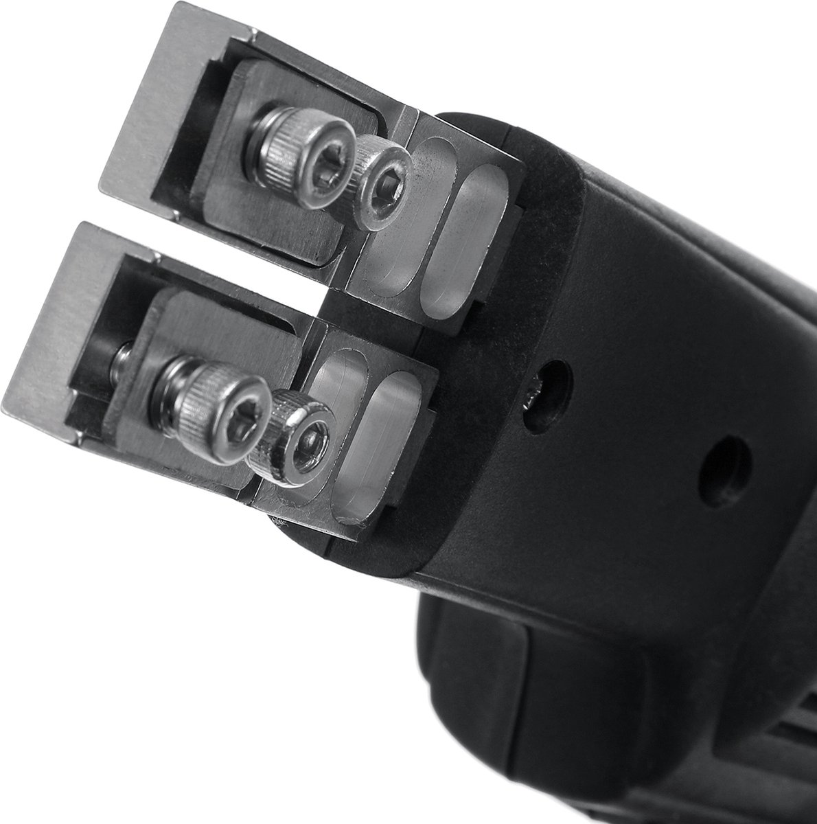 Piepschuimsnijder, elektrisch, met 4 Ni-chromen messen (15/20 Piepschuimsnijder, elektrisch, met 4 Ni-chromen messen (15/20