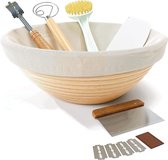 Bondoo Rijsmandje Ø 23 cm - Broodbakken - Banneton - Rijsmandje Brood - Rijsmand Rond - Zuurdesem starter set - incl Deegkleed - Deegmesje - RVS Deegschraper - Plastic Deegschraper - Deegklopper - Borstel - Sinterklaas cadeau