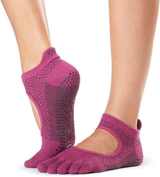 Chaussettes de yoga antidérapantes Toesox - Vert et Jaune Chaussettes de yoga antidérapantes Toesox - Vert et Jaune