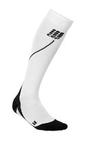 CEP progressive+ run socks 2.0 women, compressiekousen wit/zwart, II - kuit omtrek 25-32cm