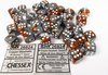 Afbeelding van het spelletje Chessex Gemini Copper-Steel/white D6 12mm Dobbelsteen Set (36 stuks)