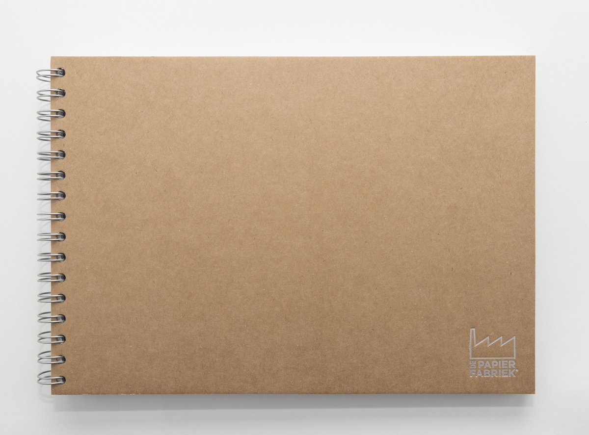 Handlettering / Doodle / Kalligrafeer / Teken Blok A4, 120 g/m² Blanco Wit  Papier Wire-O gebonden, kleur omslag: Kraftbruin - de Papier Fabriek