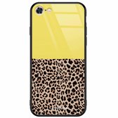 iPhone 8/7 hoesje glass - Luipaard geel | Apple iPhone 8 case | Hardcase backcover zwart