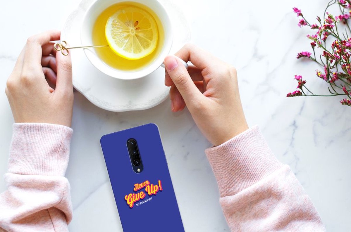 OnePlus 7 Pro Siliconen hoesje met naam Never Give Up