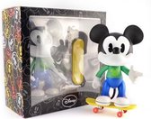 Disney Mickey Mouse op Skateboard Leblon Delienne verzamelfiguur (22 cm)