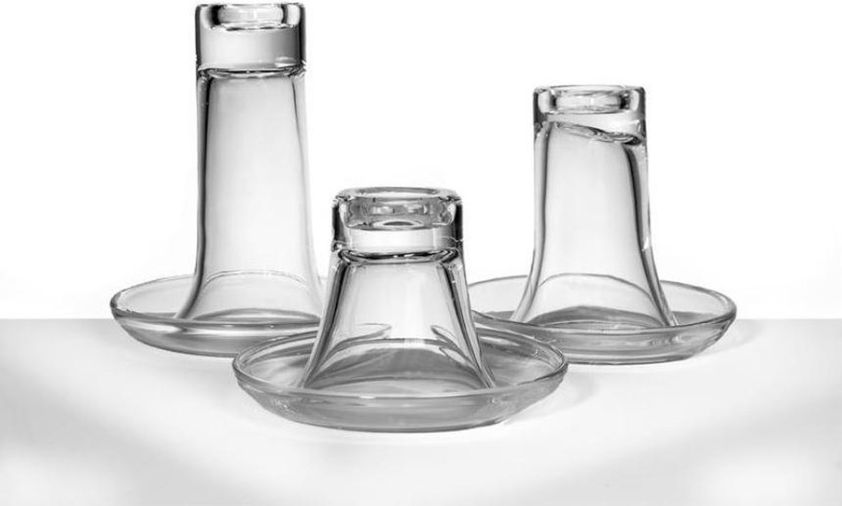 DBT Kandelaar-Kaarsenhouder Luz Glas D 20 cm H 24 cm (op foto links achter)