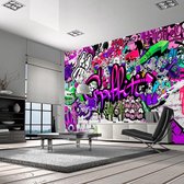 Fotobehang - Chaos in paarse Graffiti, premium print vliesbehang