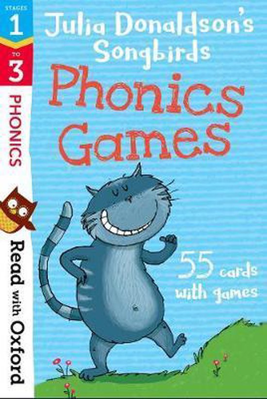 Couverture de livre avec un chat gris souriant et rayé, "Julia Donaldson's Songbirds Phonics Games" et "55 cartes avec des jeux".