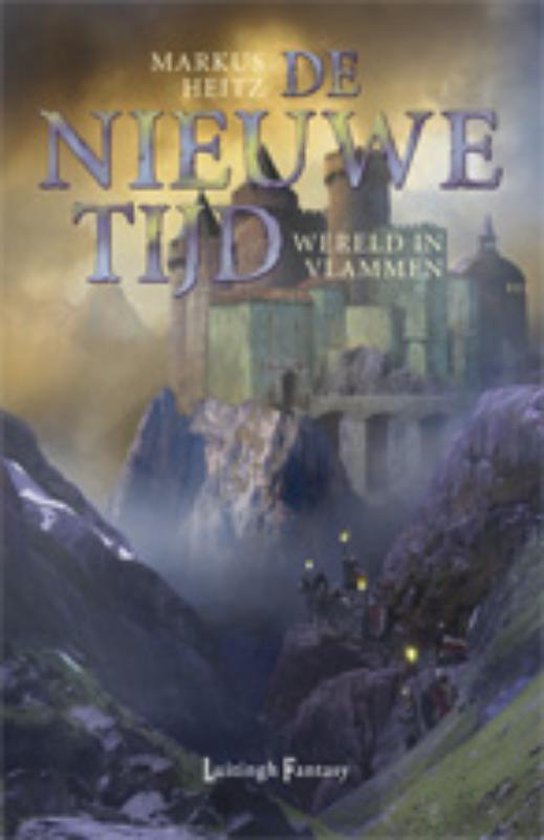 Couverture du livre 'Nieuwe Tijd: Wereld in vlammen' avec un château dans les montagnes sous un ciel dramatique.