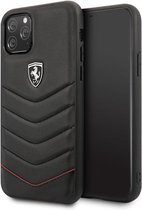 Apple iPhone 11 Pro Max Ferrari Backcover Hard Case Quilted - Zwart
