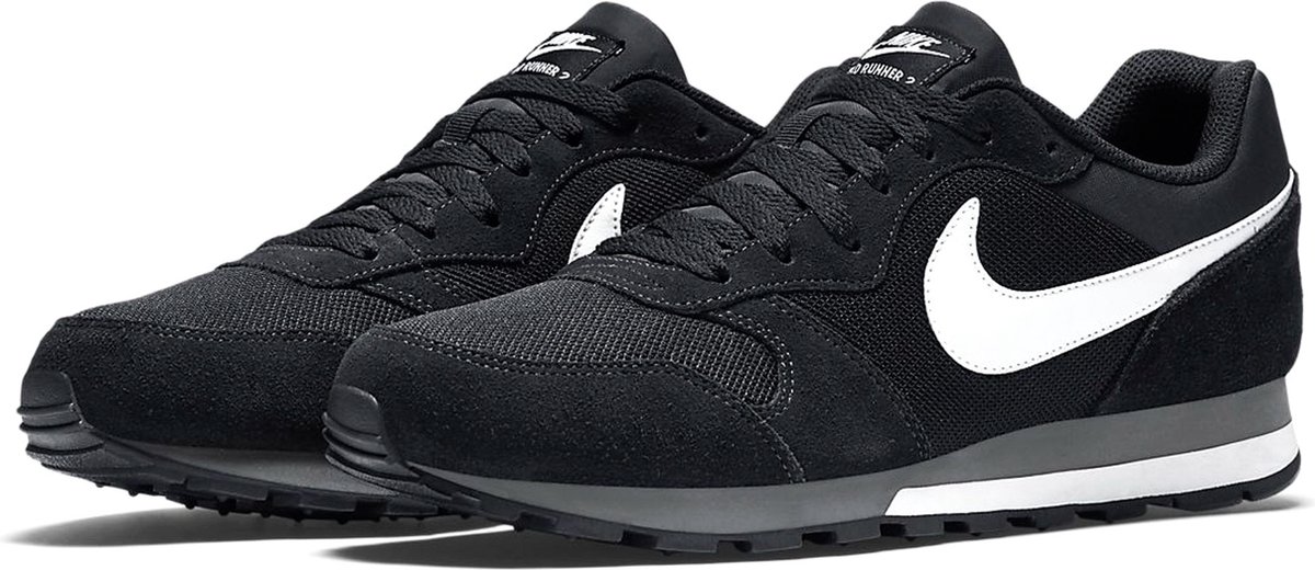 Nike Md Runner 2 Heren Sneakers - Black/White-Anthracite - Maat 42 | bol.com