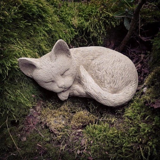 woordenboek hulp Optimisme Betonnen slapende kat klein - tuinbeeld | bol.com