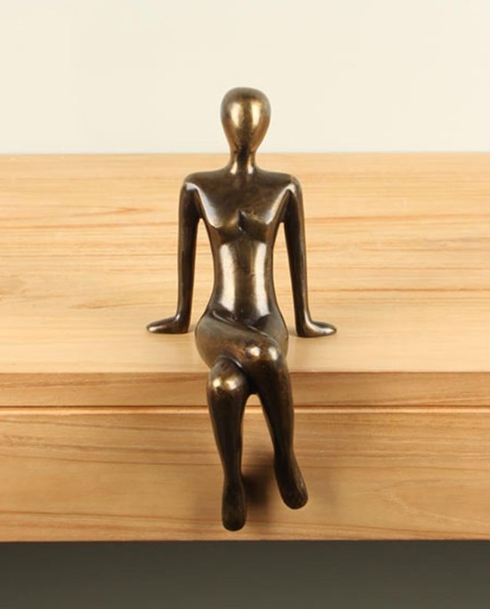 bronzen beeld, vrouw zittend relax, brons