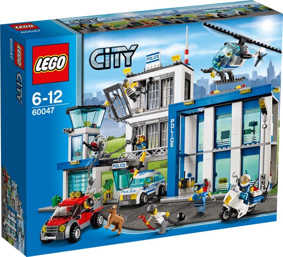 Leuk vinden Hardheid Afdeling LEGO City Politiebureau - 60047 | bol.com