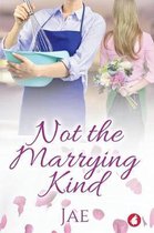 Twee vrouwen op de cover van 'Not the Marrying Kind' door Jae. Eén klopt met een garde in een kom, de ander houdt een boeket bloemen vast.