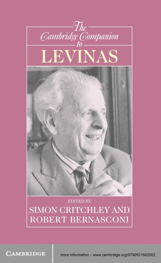 Portret van een lachende, oudere man met grijzend haar, met een pak en een gestreepte das. Titel: The Cambridge Companion to Levinas.