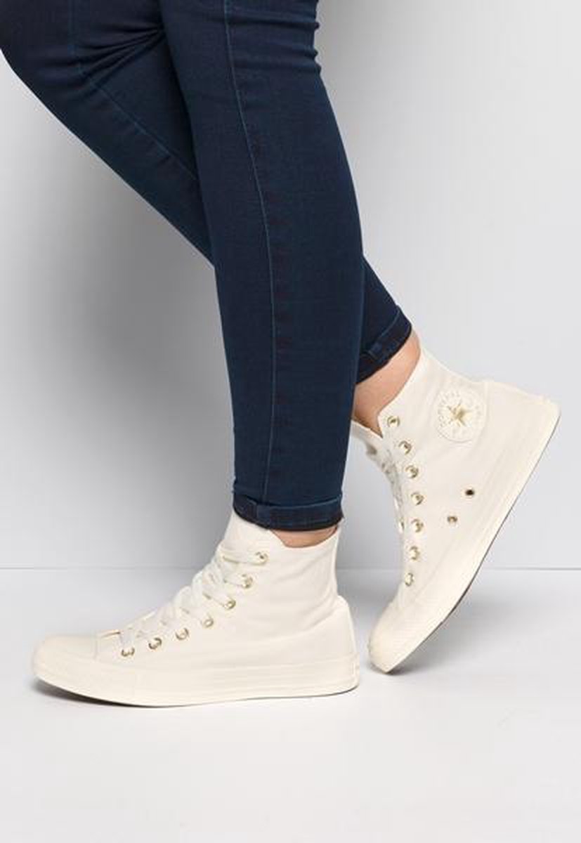 Converse High-top Chuck Taylor All Star sneakers crèmewit | bol.com