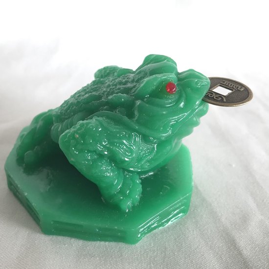 Feng Shui Bagua kikker met munt groen 7.5x7x5cm