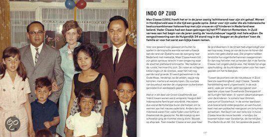 Familiefoto met ouders, kinderen en een baby, waarschijnlijk jaren 60.