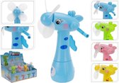 Roze waterspray ventilator giraffe 15 cm voor kinderen - Zomer ventilator met waterverstuiver voor extra verkoeling