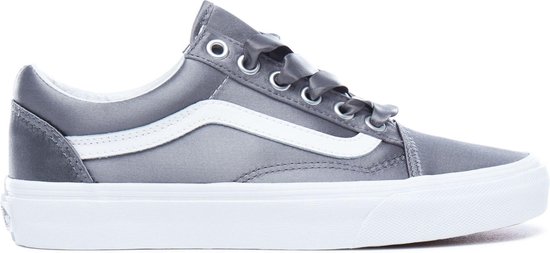 Vans Old Skool Satin Lux Sneakers - Maat 35 - Vrouwen - grijs/wit | bol.com