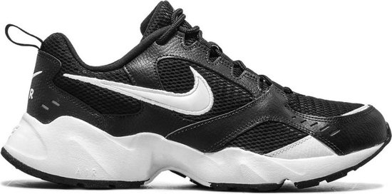 bol.com | Nike Air Heights Heren Sneakers - Black/White - Maat 44