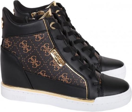 Guess Hoge Sneakers Hotsell, SAVE 51% - aveclumiere.com