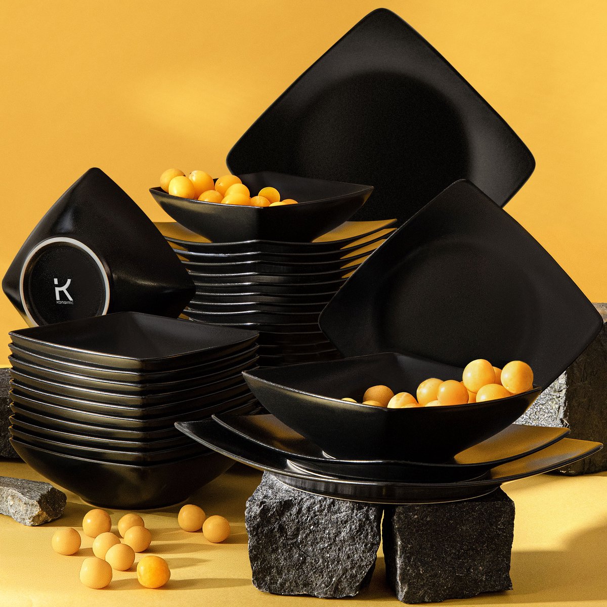 KONSIMO® EPIRI - 36 delig - 12 persoons - Keramiek - Dessertbord, Diepbord, Dinerbord - Zwart
