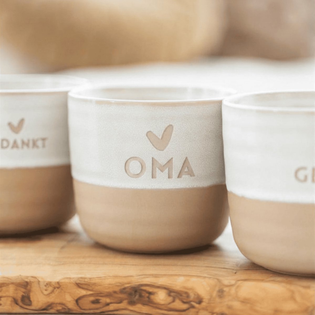 Lottea Theemok aardewerk Oma - cadeau verjaardag vrouw, mok, cadeau oma, cadeau moederdag, thee mok, theemok groot, thee cadeau, moederdag, moederdag cadeautje, moederdag cadeau voor oma