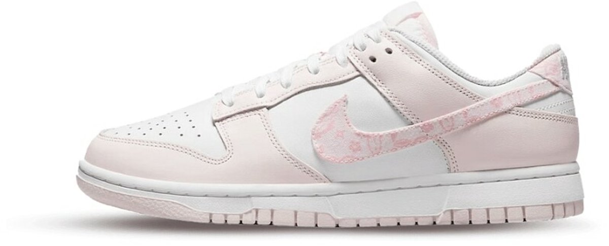 Nike Dunk Low Essential Paisley Pack Roze