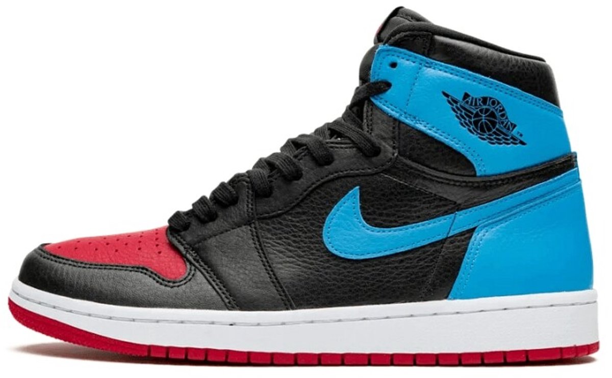 Air Jordan 1 Retro High OG UNC to Chicago