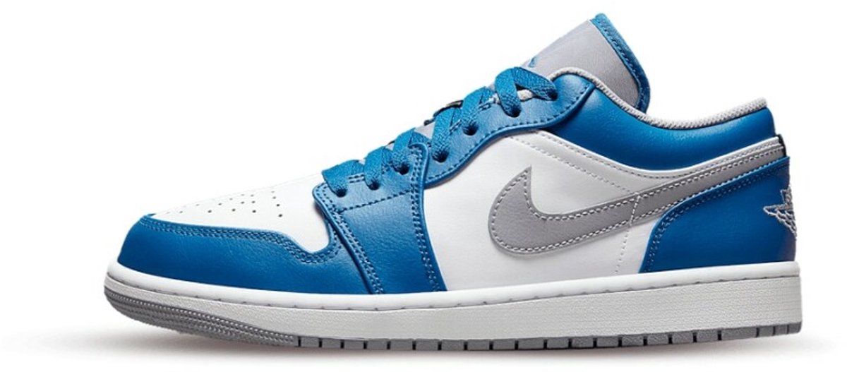 Air Jordan 1 Low True Blue Cement - Maat 49.5