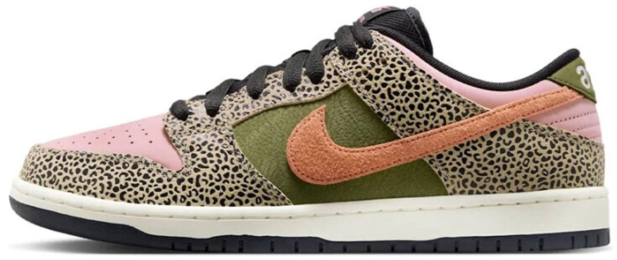 Nike SB Dunk Low Arts-Rec Khaki