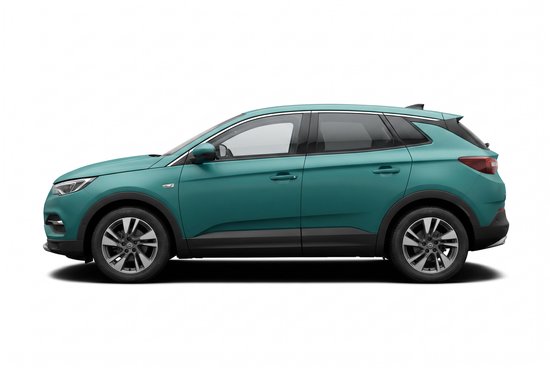 Zij-aanzicht van een tealgroene Opel Grandland SUV op een witte achtergrond.