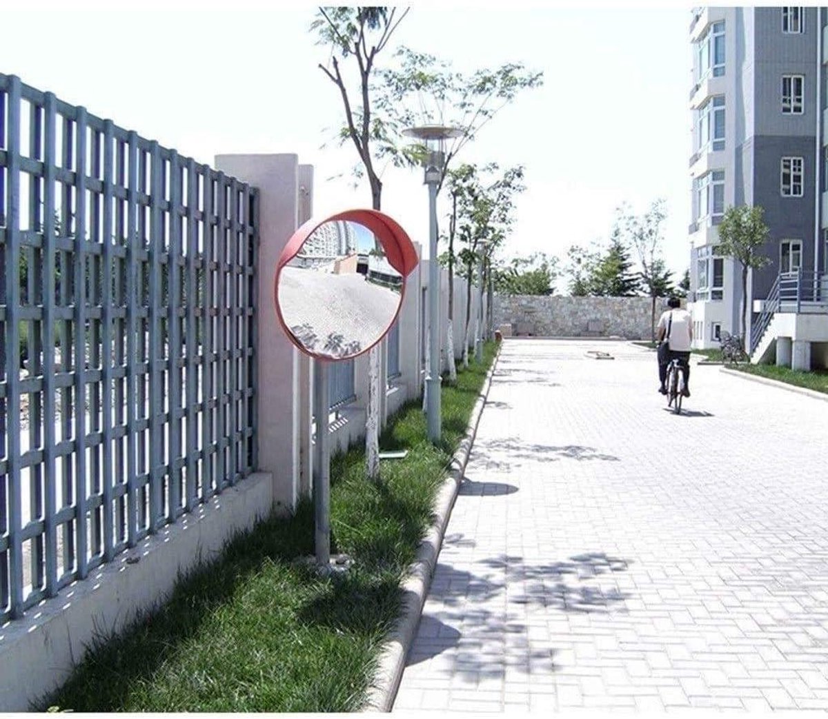 Buitenspiegel Verkeer - Veiligheidsspiegel Weg - Bocht Zichtbaarheid - Verstelbare Diameter - 80cm Diameter - Zwart