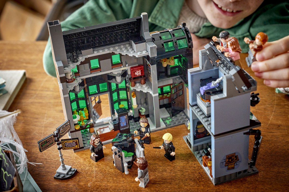 LEGO Harry Potter Verdonkeremaansteeg Tovenaarswinkels Speelgoedwinkel Set voor Kinderen 76471 — afbeelding 5