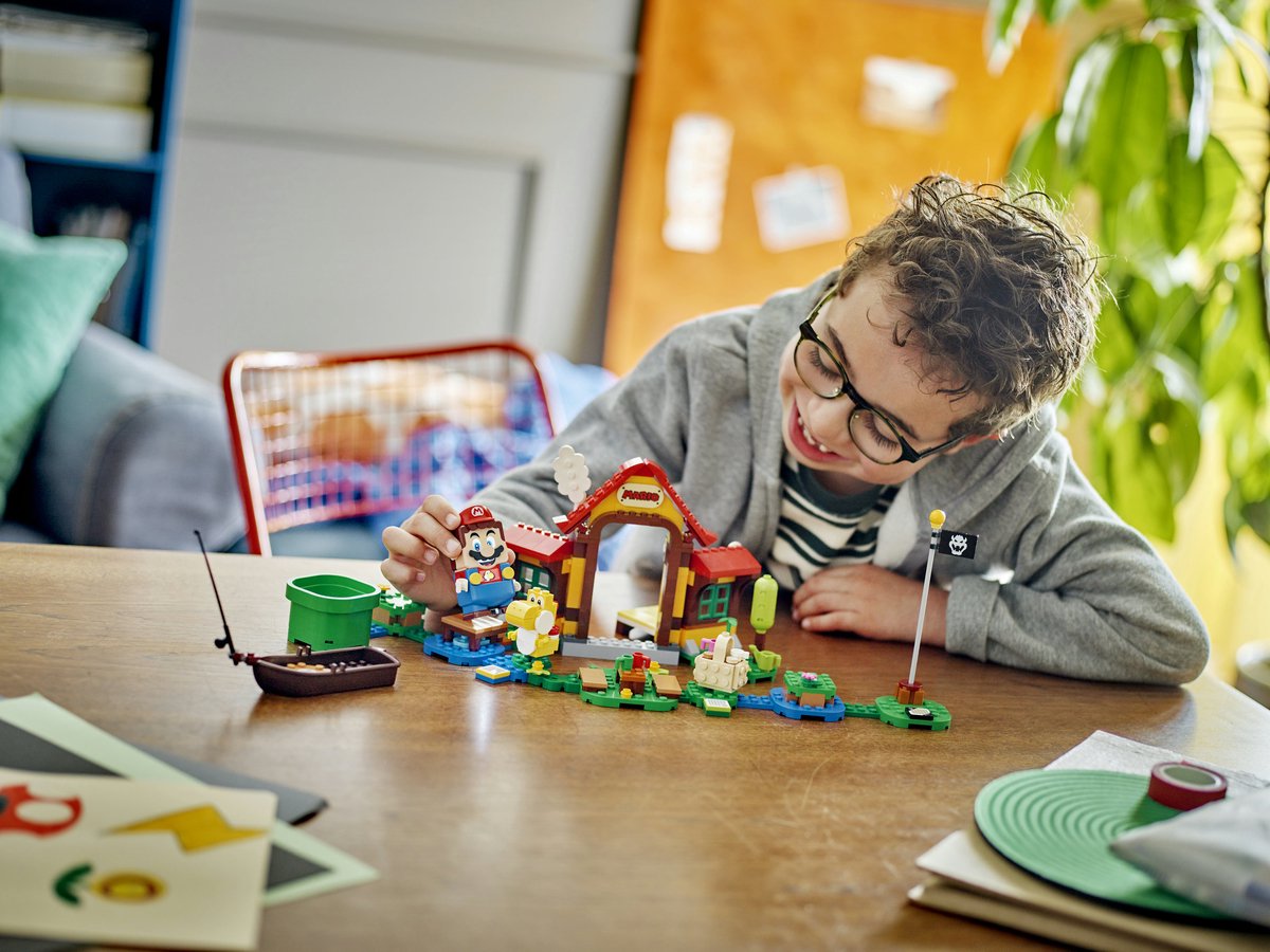 Bol.com LEGO Super Mario Uitbreidingsset: Picknick bij Mario's huis - 71422 aanbieding