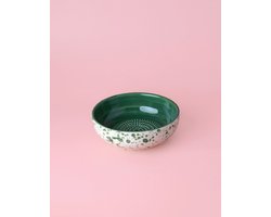 Rasp Bord Medium Jade -Groen wit - Rasp Schaaltje - Knoflook Rasp - Gember Rasp - Kookliefhebber - Handmade - Keramisch - Raspen - Schaven - Vegan - Vintage Raspbordje - Knoflookrasp - Knoflook Rasp Bordje