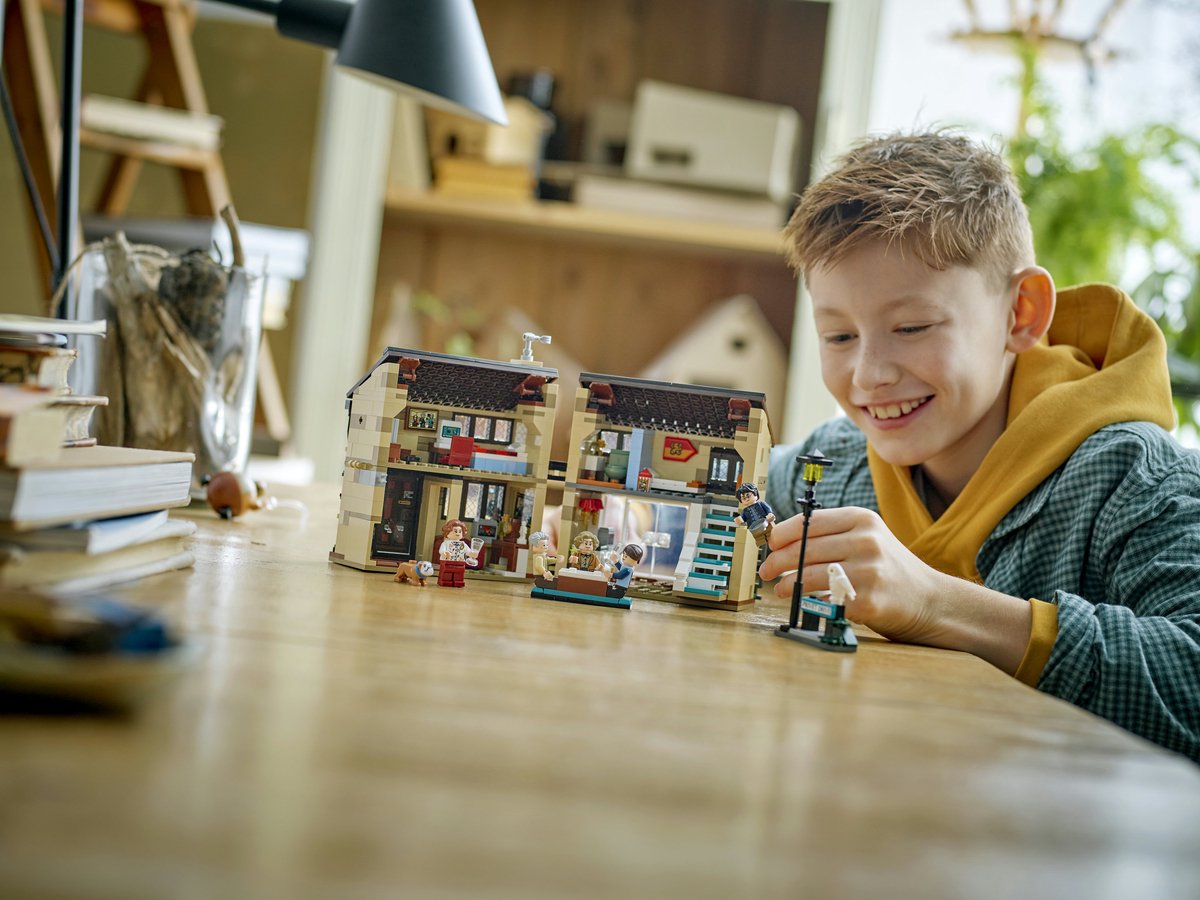 LEGO Harry Potter Ligusterlaan: Bezoek van Tante Margot Bouwpakket - 76451 — afbeelding 19