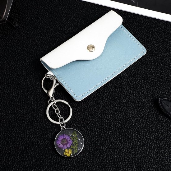 Persoonlijke Sleutelhanger met Gedroogde Bloemen, Vergeet-mij-nietje Sleutelhanger, Unieke Aesthetic Accessoire voor Bloemenliefhebbers — afbeelding 4