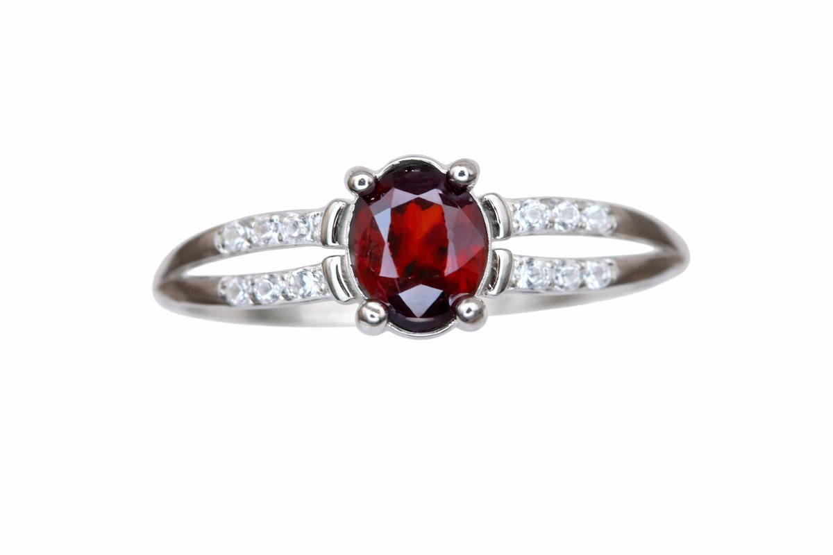 925 Sterling Zilveren Ring met Malawi Granaat - Damesring Rood - 7.85 Karaat - Maat 8