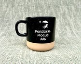 Pensioen mok - Pensioen cadeau - Pensioen versiering - Pensioen cadeau voor hem - Pensioen cadeautjes collegas - Pensionado - Pensioen cadeautjes voor haar - Pensioen kaart -Pensioen cadeau grappig - Pensioen cadeautjes vrouw - Pensioen beker
