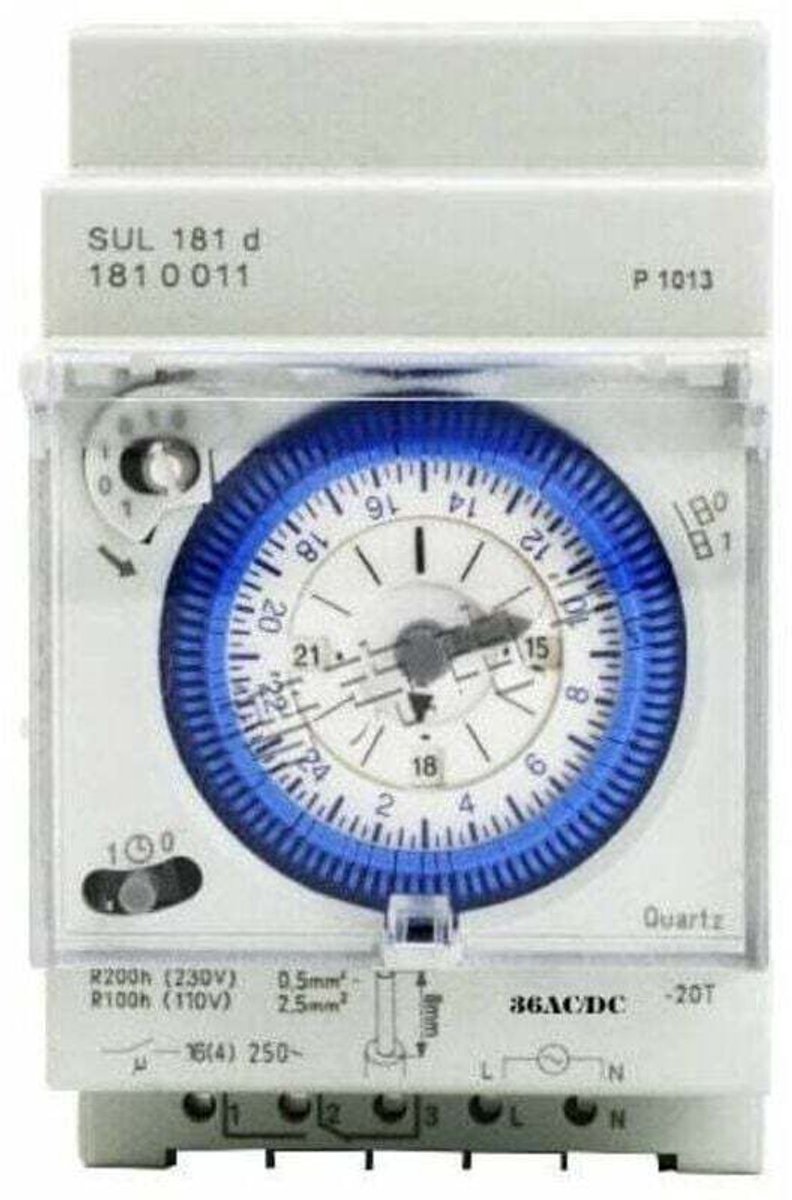 Analoge timer met synchrone motor en dagprogrammafunctie, 12VAC/DC
