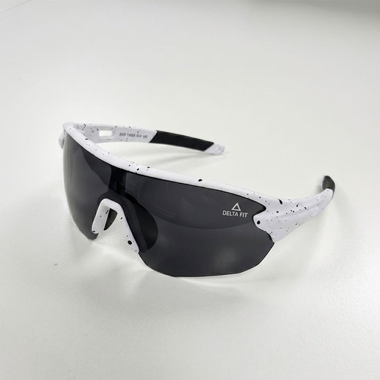 Delta Fit Hardloop Zonnebril - UV-bescherming - Wit met zwarte Glazen - Inclusief Case van Delta — afbeelding 2