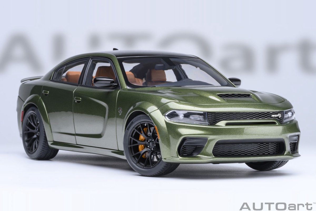 AUTOart 1/18 Dodge Charger SRT Hellcat Redeye Jailbreak, F8 Green