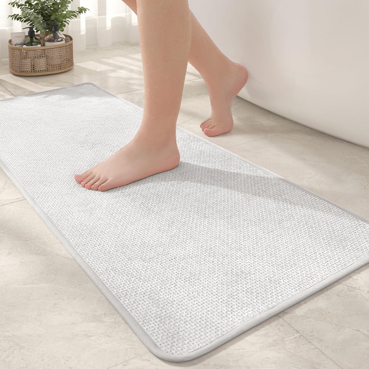 Dailygoods - Badmat - Absorberend - Zachte Chenille - Lichtgrijs - Non-Slip - Perfect voor Badkamer en Douche